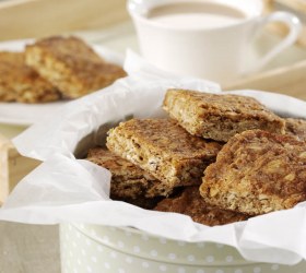 Hazelnut Oat Slice