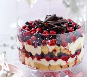 Berry, Chocolate & Panettone Trifle Berry, Chocolate & Panettone Trifle