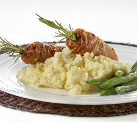 Homemade Cheesy Sausages and Mash