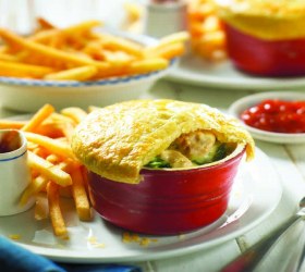 Cornfed Chilli Chicken Pies with Spicy Tomato Sauce Cornfed Chilli Chicken Pies with Spicy Tomato Sauce