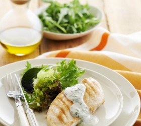 Chicken With Herb and Seeded Mustard Sauce Chicken With Herb and Seeded Mustard Sauce