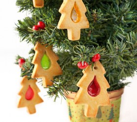 Stained Glass Christmas Biscuits