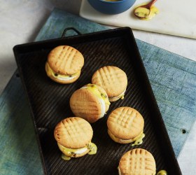 Passionfruit Melting Moments