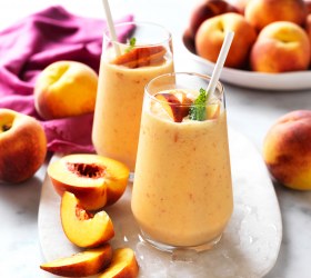 Peach and Coconut Smoothie