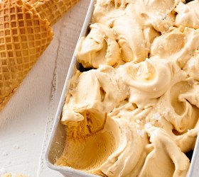 Creamy Salted Caramel Ice Cream Creamy Salted Caramel Ice Cream