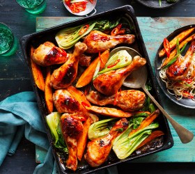 Teriyaki Chicken Drumstick and Vegetable Tray Bake Teriyaki Chicken Drumstick and Vegetable Tray Bake