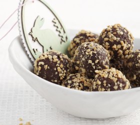 Fudgey Chocolate Peanut Cheesecake Truffles Fudgey Chocolate Peanut Cheesecake Truffles