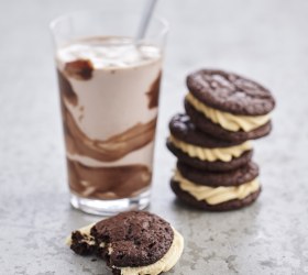 Peanut Butter Brownie Cookie Sandwiches