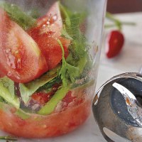 10 Second Fresh Tomato Sauce