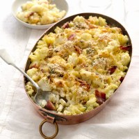 Cauliflower, Pancetta and Pangratto Macaroni Bake