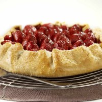 Roasted Strawberry and Ricotta Tart