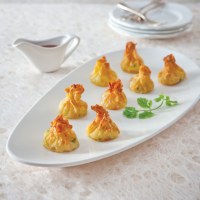 Pear, Bacon and Brie Wontons