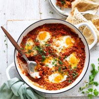 Quick Shakshuka Eggs