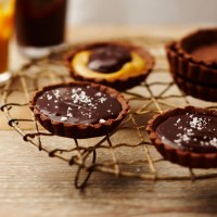 Salted Caramel Tarts