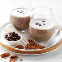 Iced Coffee, Banana and Pecan Smoothie