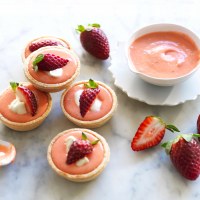 How to make strawberry curd