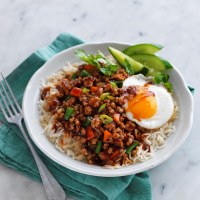 Honey And Soy Pork Mince Stir-Fry With Egg