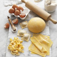 How to make pasta from scratch without a machine How to make pasta from scratch without a machine