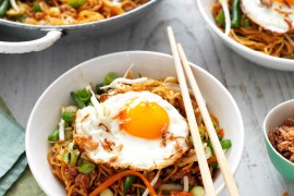 Chow Mein with Fried Eggs