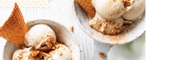 Creamy Eggnog Ice Cream