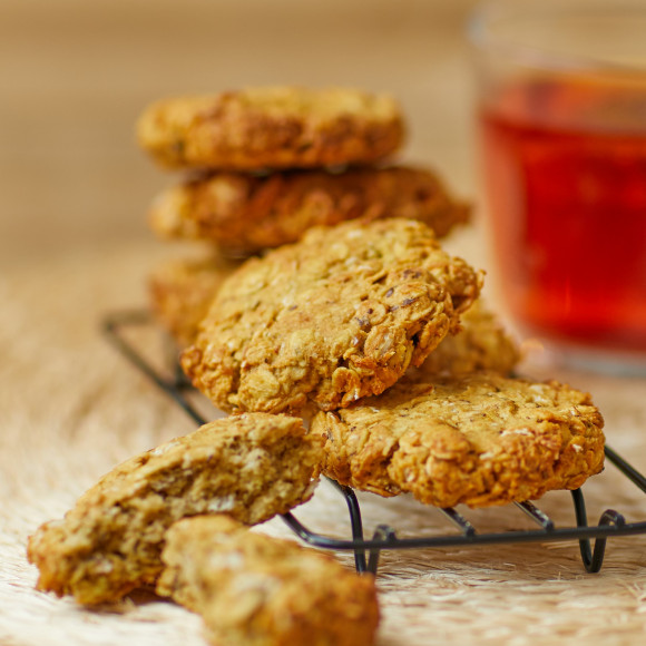 Sugar free Anzac biscuits