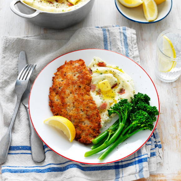 Chicken schnitzel with mashed potatoes recipe