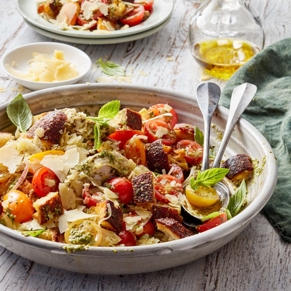 Chicken Panzanella Salad with parmesan pesto recipe