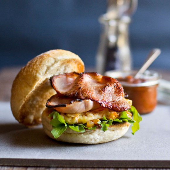 Bacon and Cheddar Omelette Breakfast Burger Recipe 