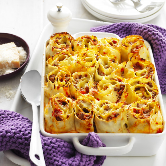 Meat lasagna roll ups recipe