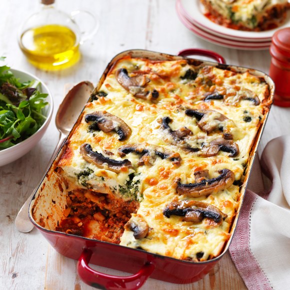 Lentil, Mushroom and Spinach Lasagne recipe