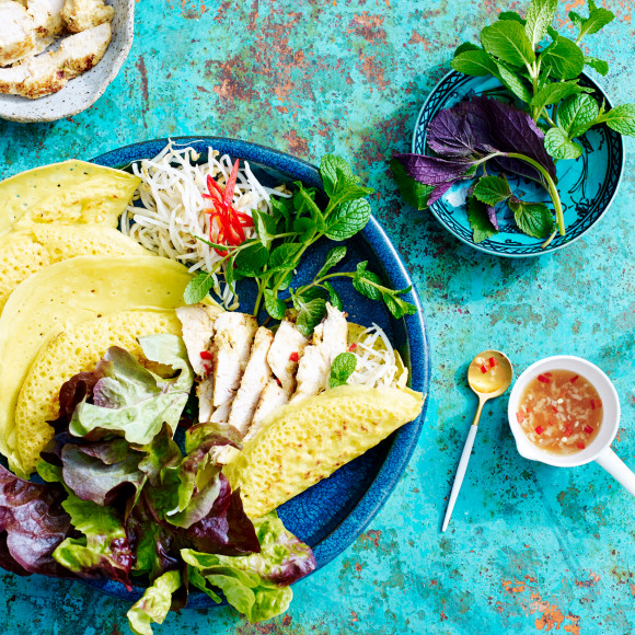 Crispy Vietnamese Pancake with Lemongrass and Ginger Chicken