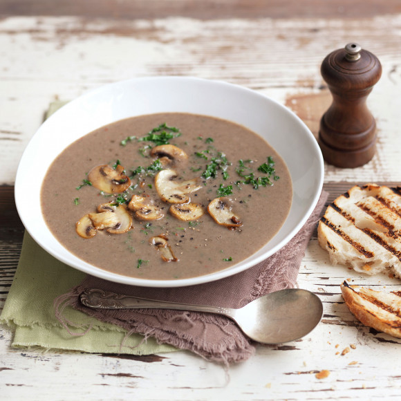 Mushroom and Kale Soup