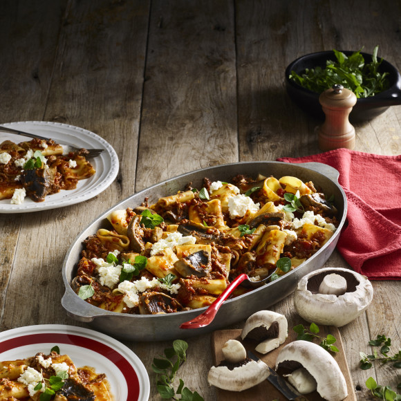 Bolognese with Mushrooms and Red Wine