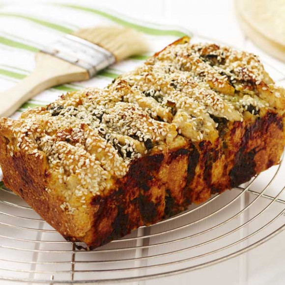 Cheese and Spinach Pull Apart Loaf