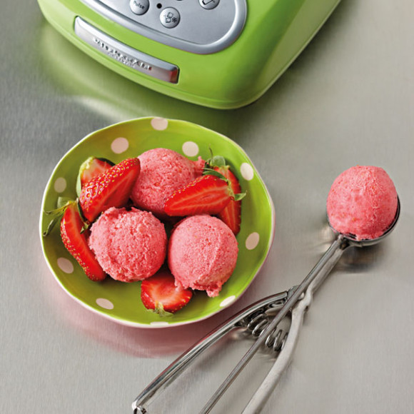 Frozen Strawberry Yoghurt