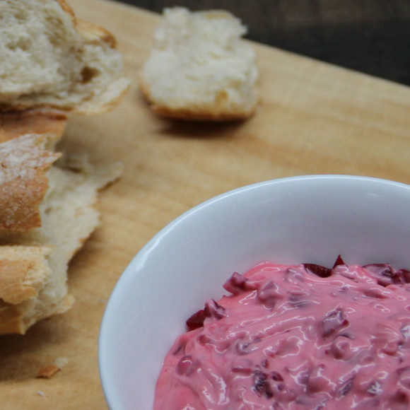 Balsamic Beetroot Dip