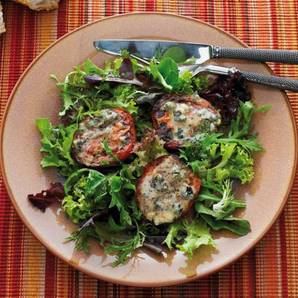 Grilled Tomatoes with Blue Cheese