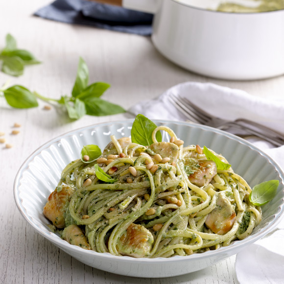 Chicken Pesto and Ricotta Linguine