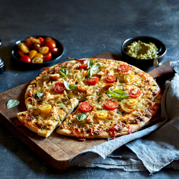 Chicken and Pesto Pizza