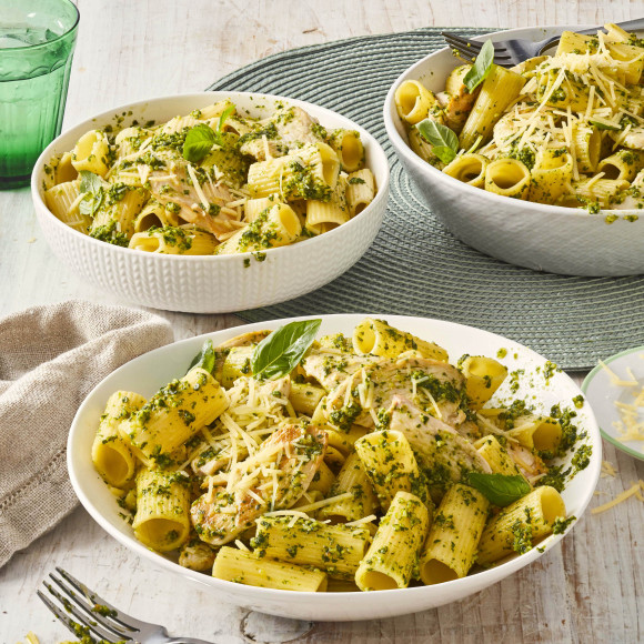Chicken Pasta with Pesto recipe