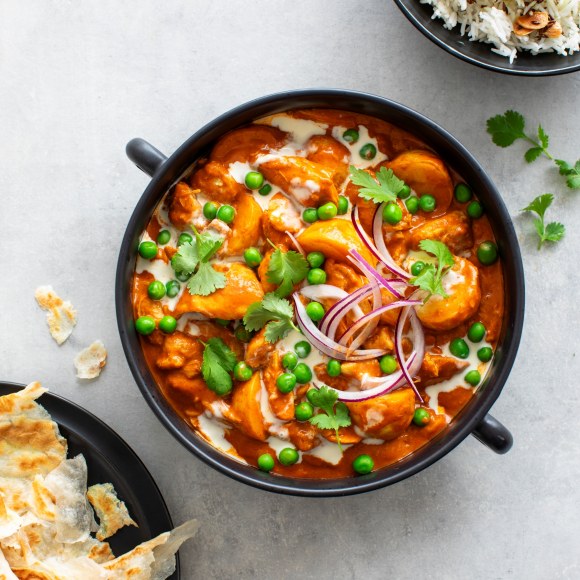 Slow Cooker Butter Chicken dinner