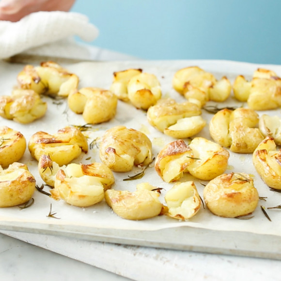 How to make Crispy Smashed Potatoes