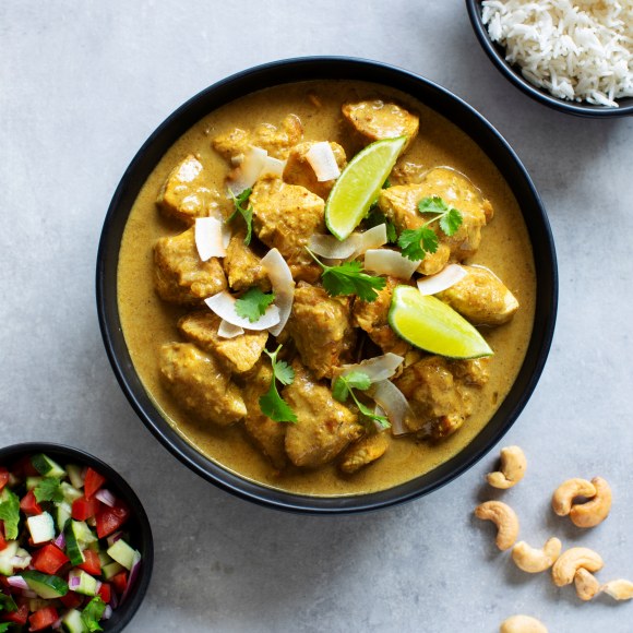 Sri Lankan Coconut and Cashew Chicken