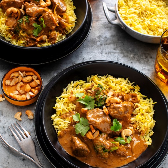 Sri Lankan Coconut Cashew Lamb Curry