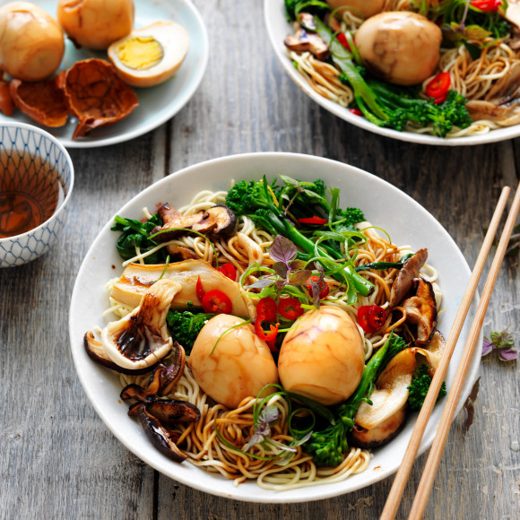 Tea eggs with Asian noodles 