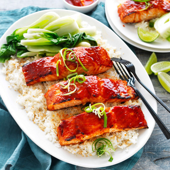 Healthy honey sriracha salmon recipe