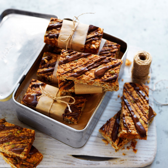 Nut-free super-seed oat bars 