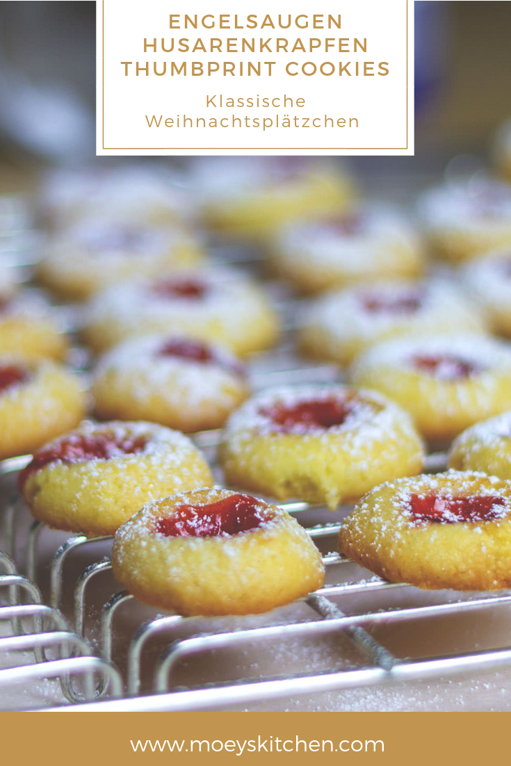 Engelsaugen / Thumbprint Cookies / Husarenkrapfen | Rezept für leckere Weihnachtsplätzchen | moeyskitchen.com