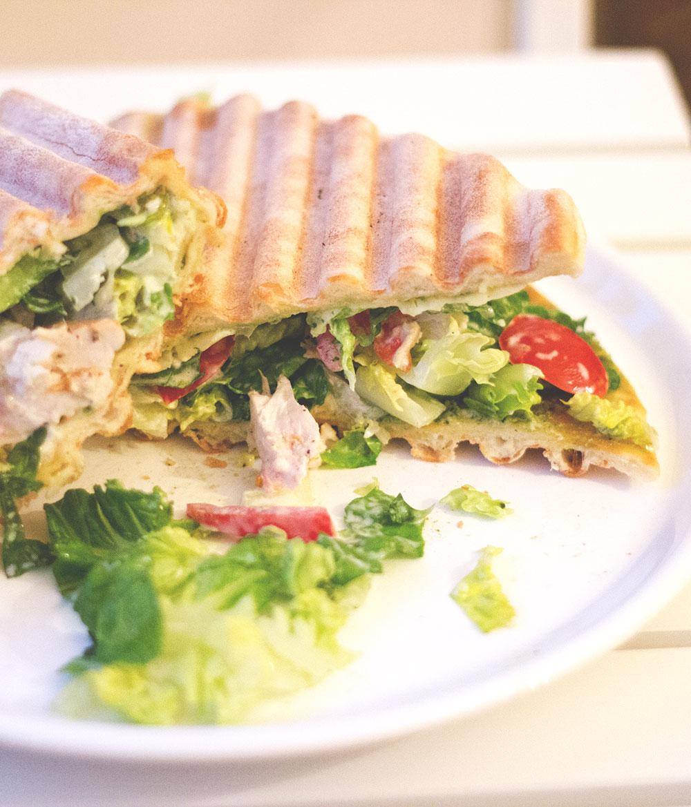 Rezept für leckere Pizza Style Sandwiches aus dem Kontaktgrill von moeyskitchen.com
