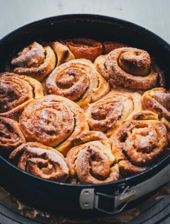Rezept für Zimtschneckenauflauf nach einer Idee von Jessi von Törtchenzeit | moeyskitchen.com